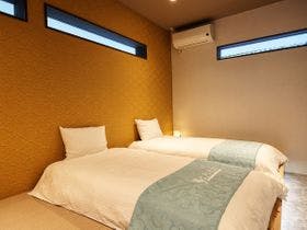 ＡＤＡＮ　ＲＥＳＯＲＴ　灯