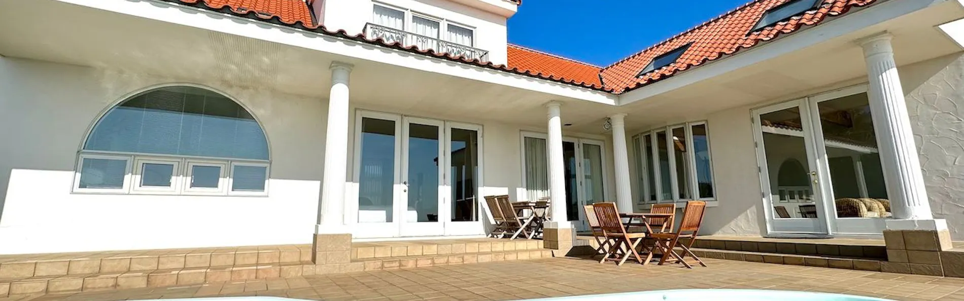 Beach Resort ~CHIKURA~