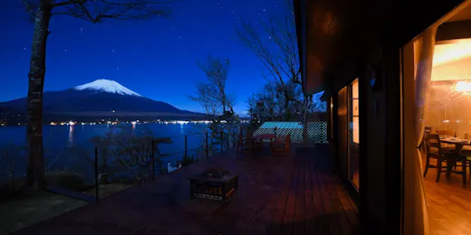 BUCKEYE HOUSE by the lake