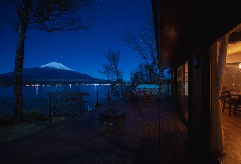 BUCKEYE HOUSE by the lake