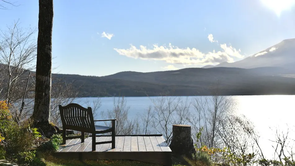 BUCKEYE HOUSE by the Lake