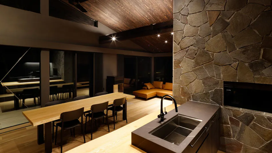 The Aurora Chalet