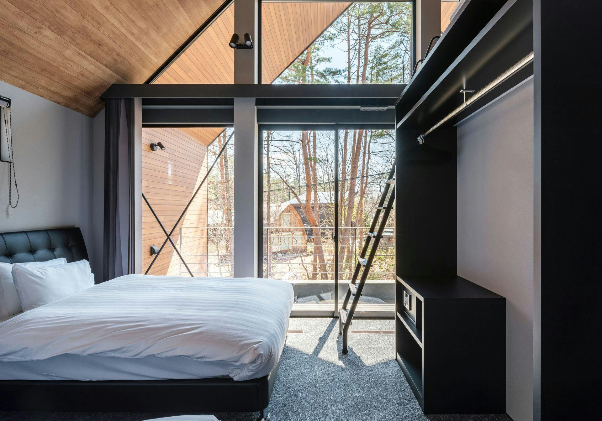 The Aurora Chalet