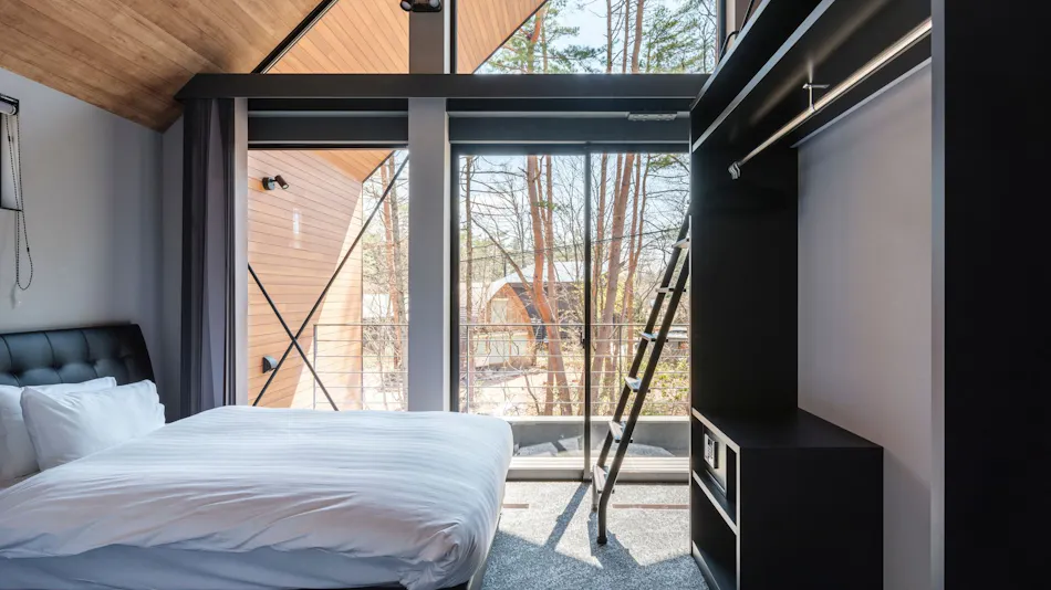 The Aurora Chalet