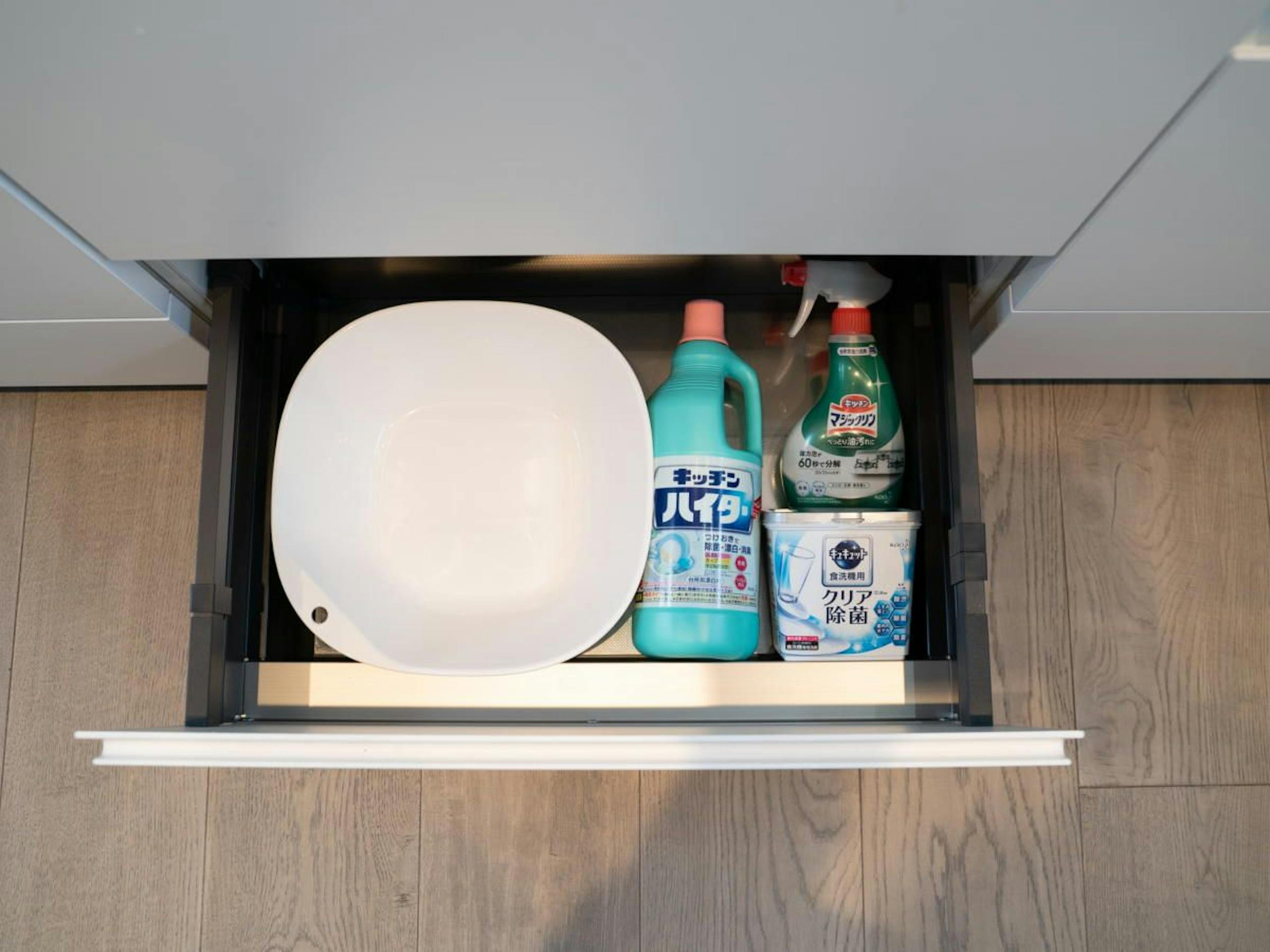 キッチンお掃除用具