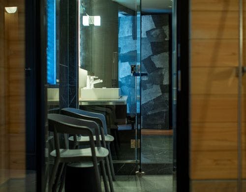 母屋　お風呂場