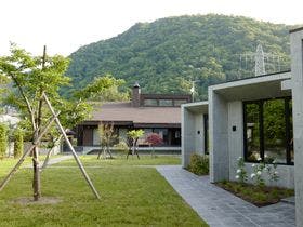 【北海道定山渓の貸し別荘・コテージ・ログハウス・コンドミニアム】椿邸・TSUBAKI-Tei
