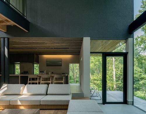 春　リビングスペース