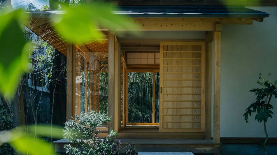 NIWA KAMAKURA