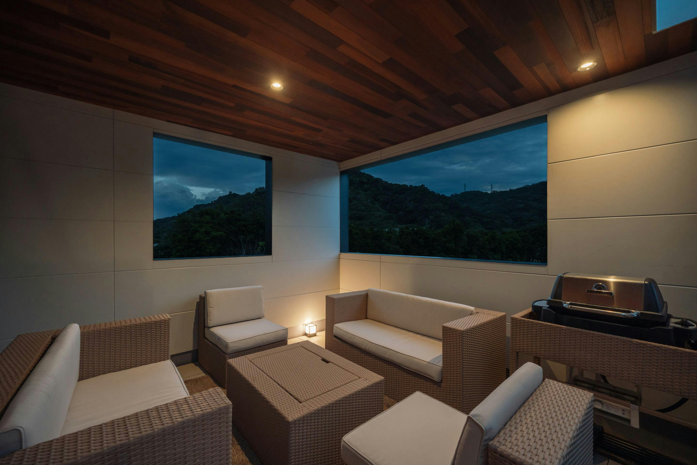 2F Terrace