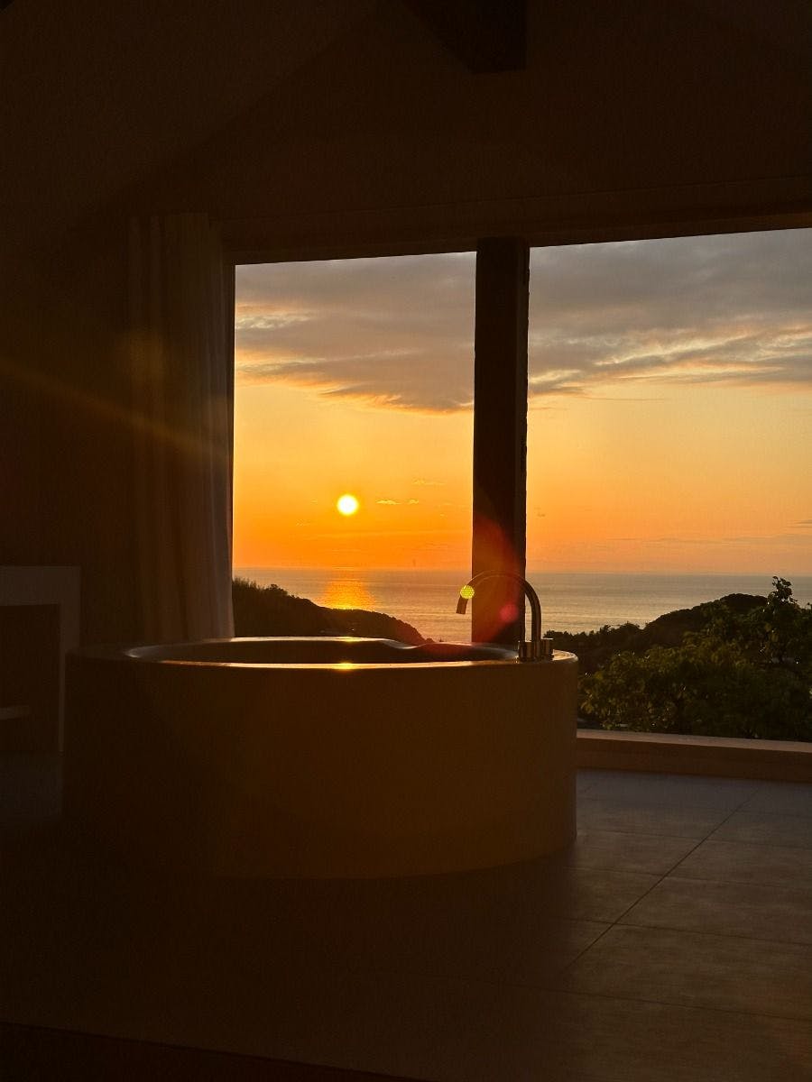 KURA：バスルーム