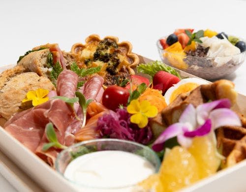 ブレックファストボックス