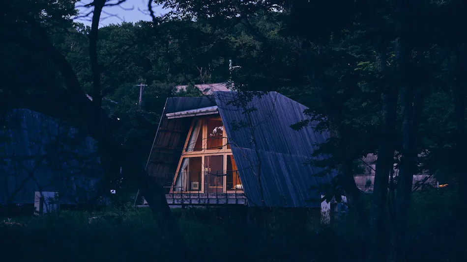 SANU 2nd Home Shirakabako 1st
