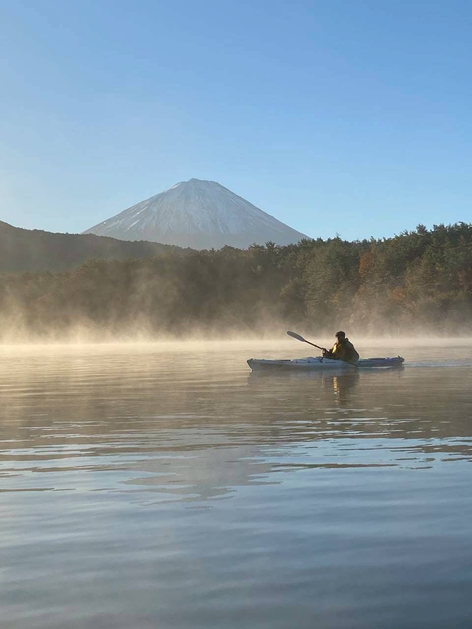 ภูเขาไฟฟูจิและพายเรือคายัค