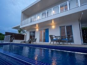 【沖縄県古宇利島の貸し別荘・コテージ・ヴィラ・コンドミニアム】プライベートプールヴィラ古宇利 The Sweet