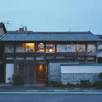 土佐山田の商店街に泊まる