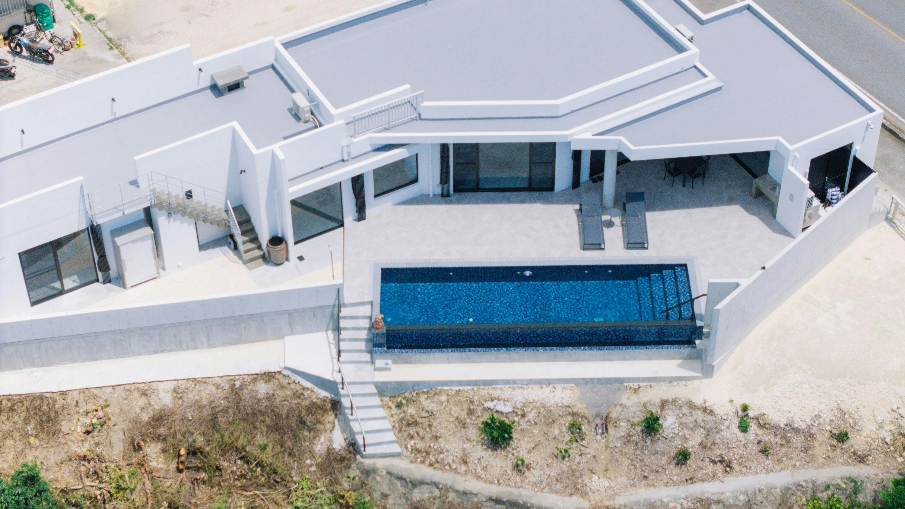 Villa M BAYFRONT YONAHA  ～Pool&Sauna Retreat～