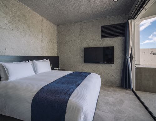 マスターベッドルーム