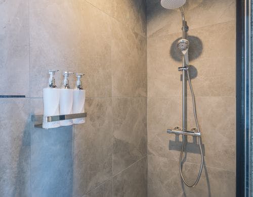 マスターベッドルーム