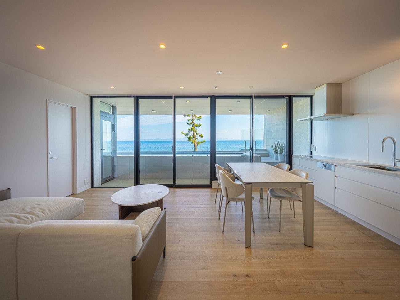 【2A】リビングルーム