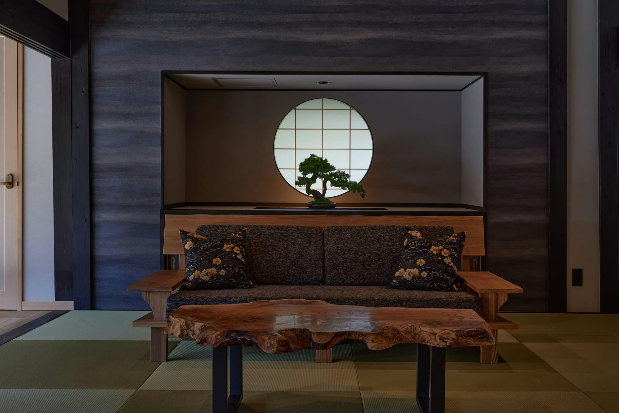 えにし美山 リビングダイニング