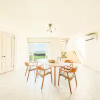 거실 겸 다이닝룸