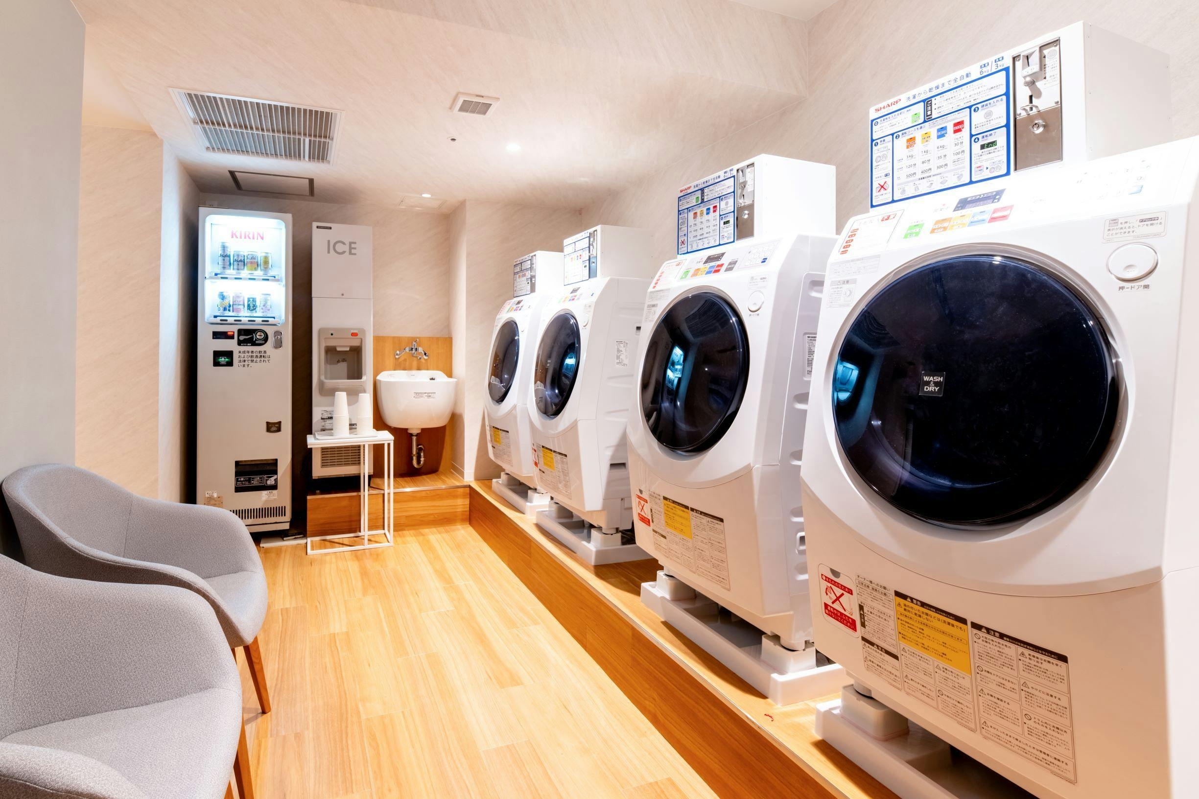 7樓洗衣房（製冰機）