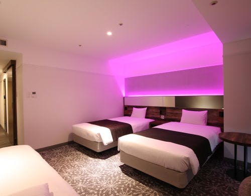 デラックスツイン+ソファーベッド 禁煙