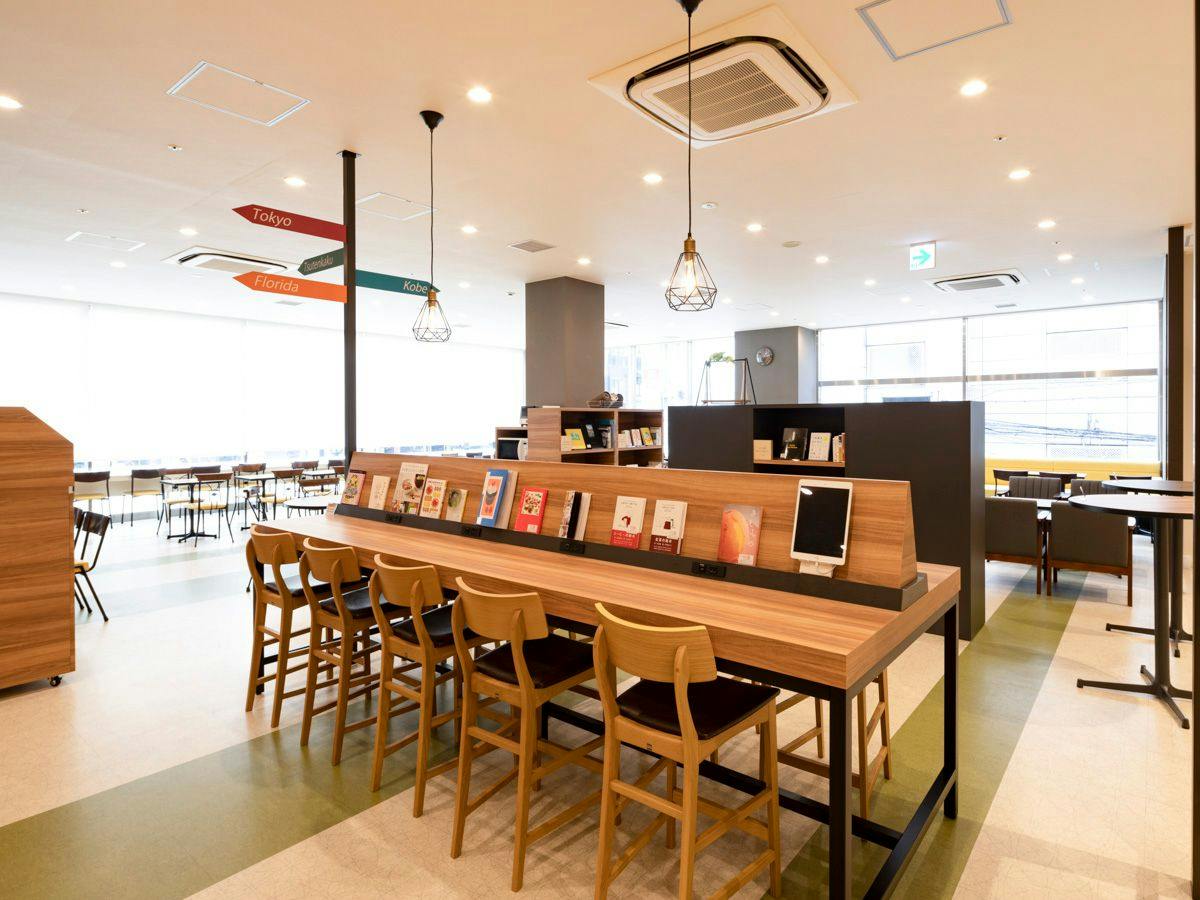 【お日にち限定】シングル利用※お子様の添い寝もOK※本を片手にくつろげるLibrary Cafe※
