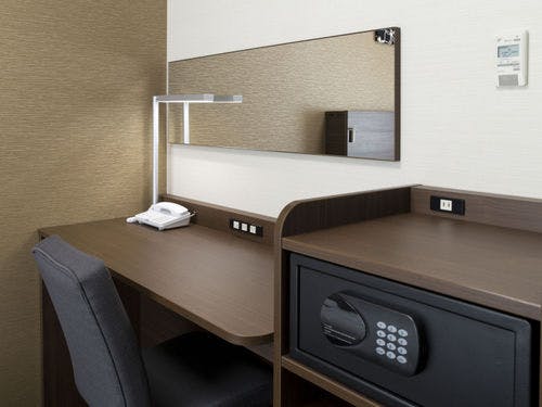 全米トップクラスのサータ社製ベッドを設置