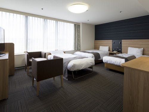 全米トップクラスのサータ社製ベッドを設置