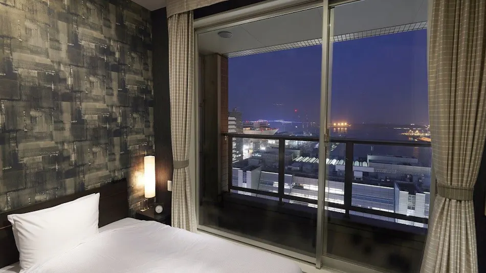 Sotetsu Grand Fresa Tokyo-Bay Ariake