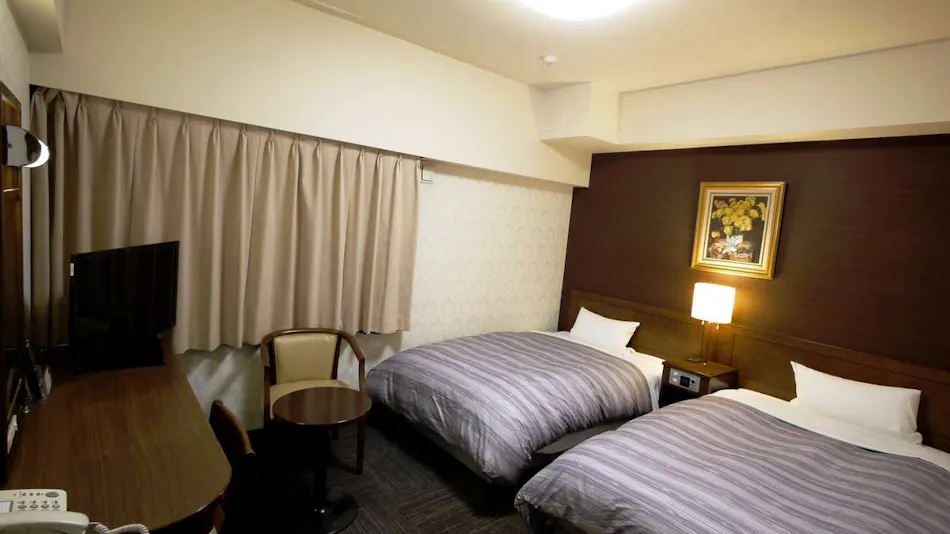 Hotel Route-Inn Yokohama Bashamichi