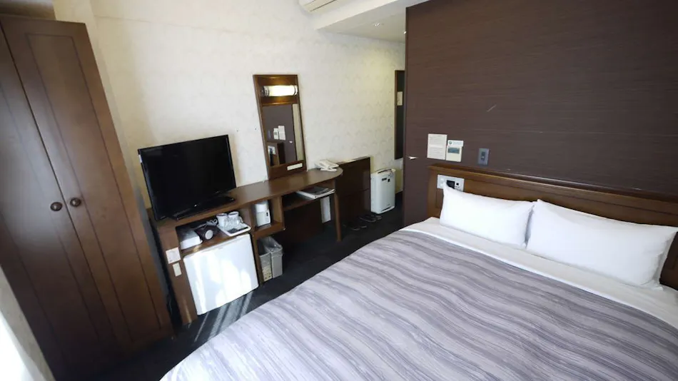 Hotel Route-Inn Yokohama Bashamichi