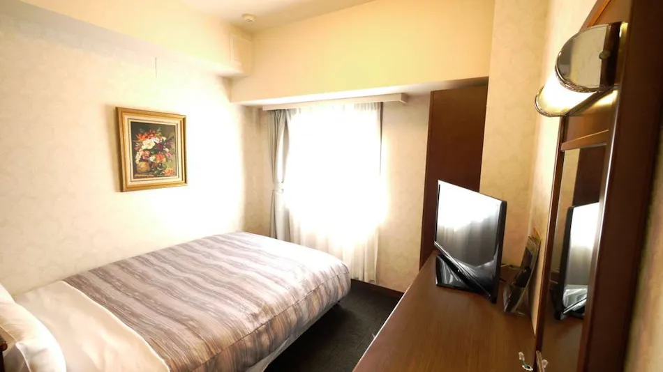 Hotel Route-Inn Yokohama Bashamichi