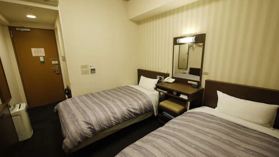 Hotel Route-Inn Yokohama Bashamichi