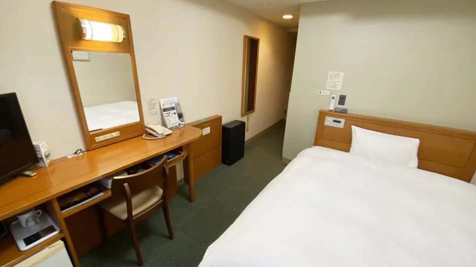 Hotel Route-Inn Fukaya Ekimae