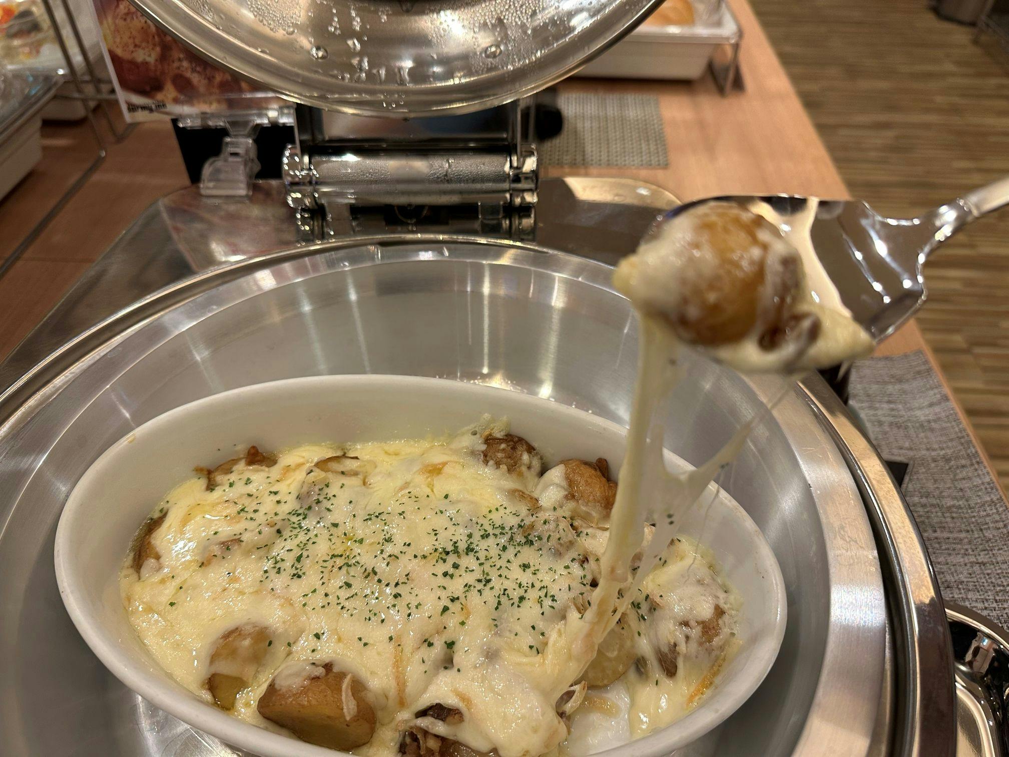 มันฝรั่งราดชีสราเคล็ต