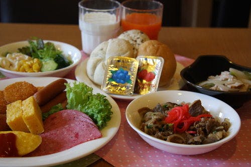 早餐餐廳 - 日式與西式自助餐