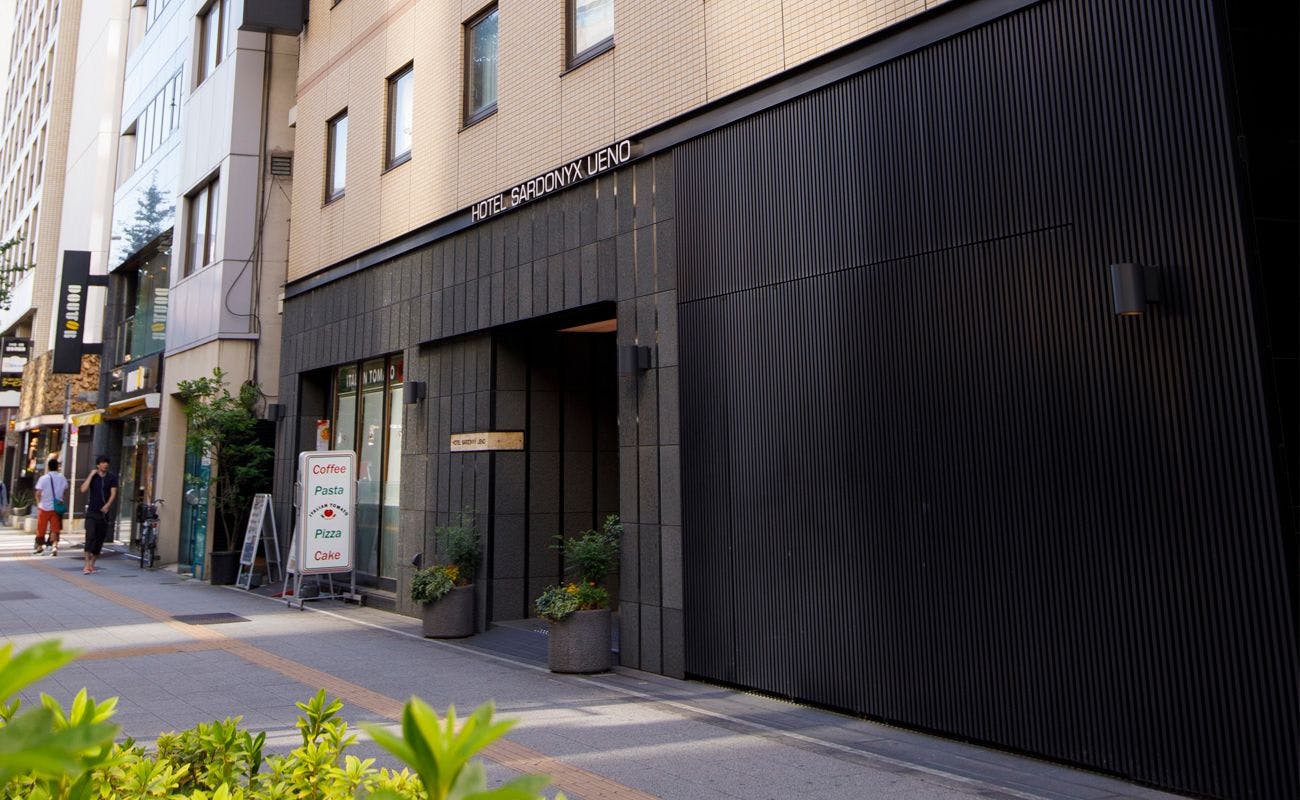 ทางเข้าหลัก