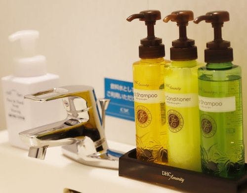 温水洗浄機能付きトイレ