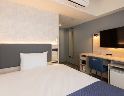 スタンダードセミダブルルーム1