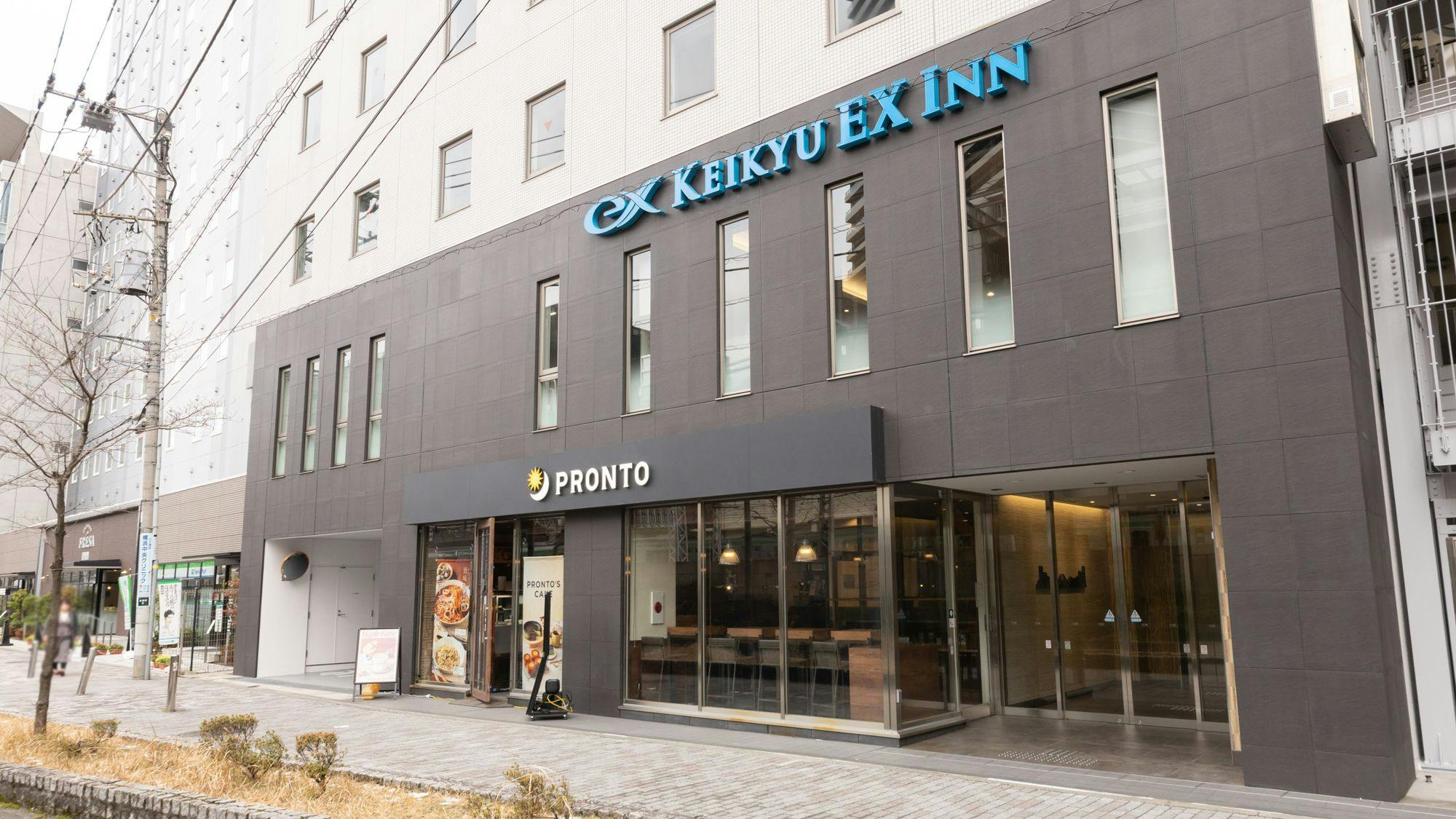 Tampilan eksterior lantai bawah