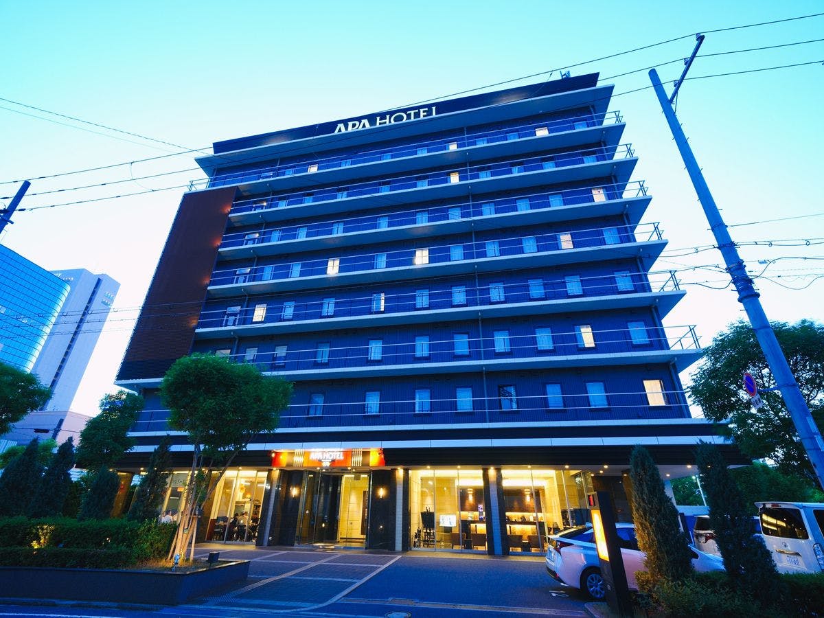 「エントランス」