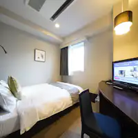 【Moderate Double】13.7 平方米。