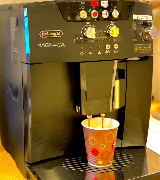 เชิญลิ้มลองกาแฟที่บดสดและชงสดใหม่!