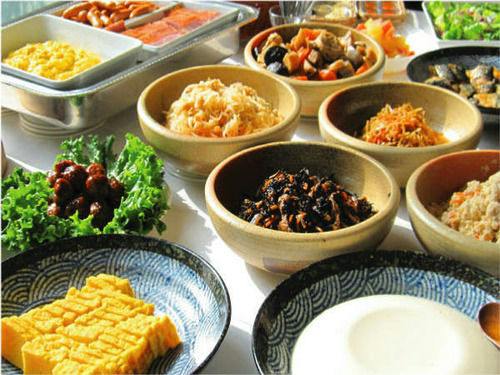 【朝食バイキング付】体に栄養を！和洋30種類以上のバイキングをご用意