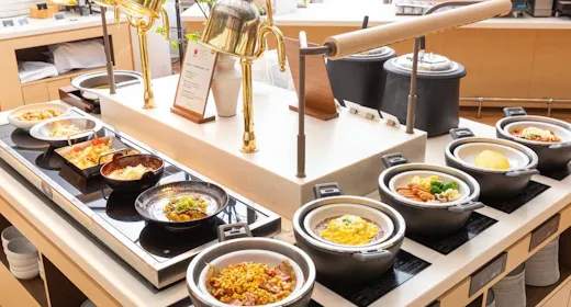 【スタンダードプラン】口コミ4.4の自慢の朝食!駅チカ!雨にも濡れない好立地(朝食付)