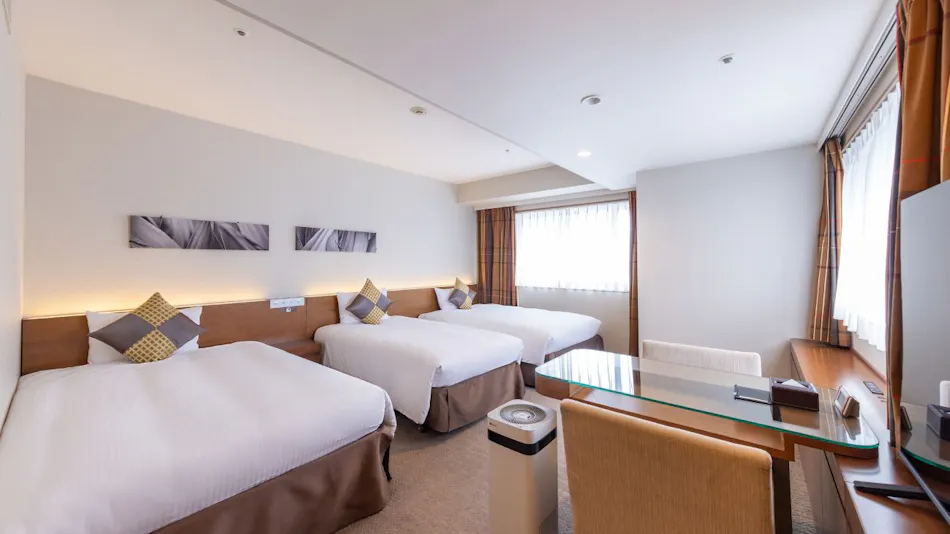 Hotel Keihan Kyobashi Grande