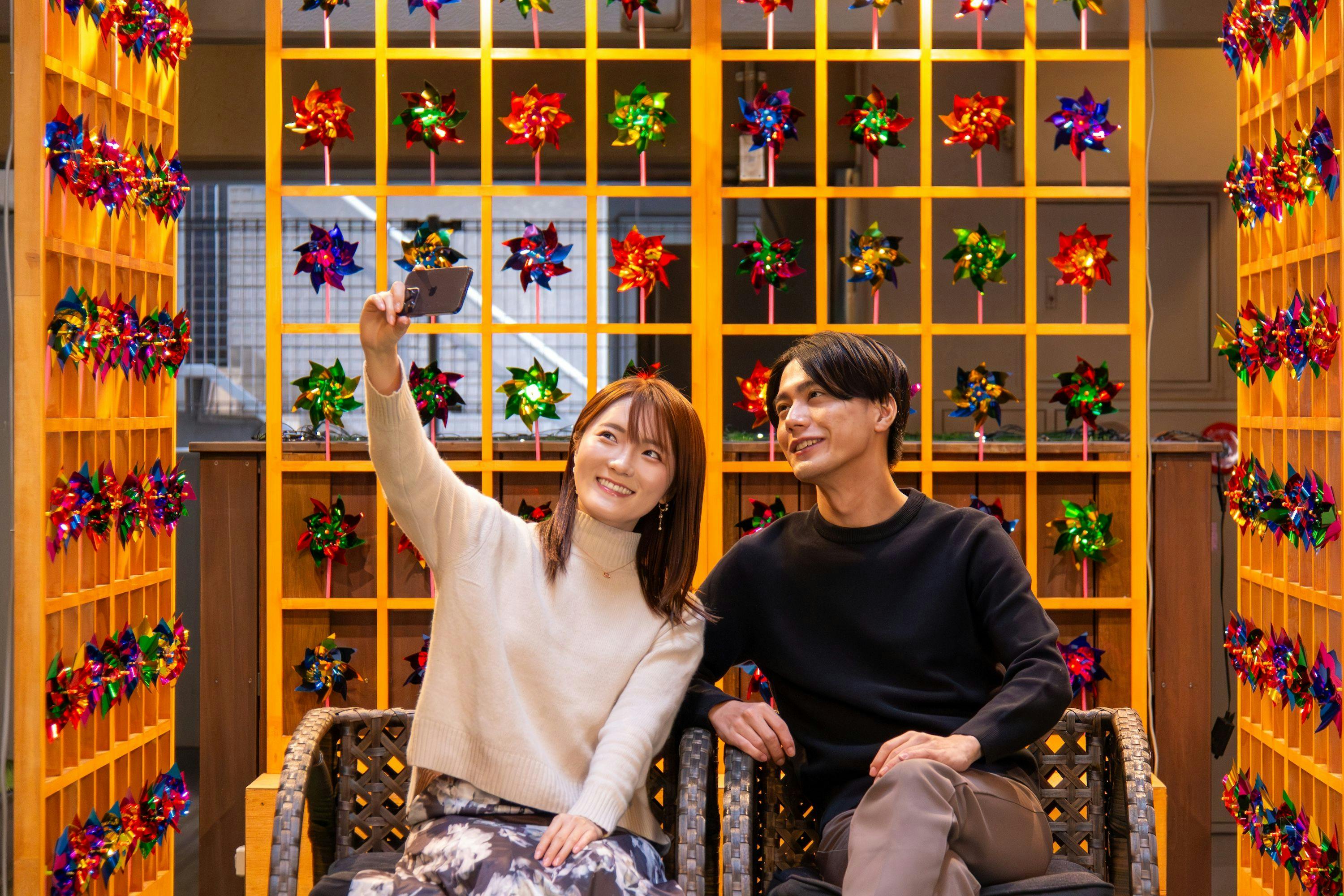 Teras Lantai 3 (tersedia area merokok)